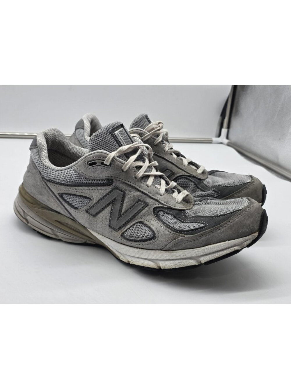 New Balance 990v4 Shoes Mens Size 12 Gray Suede Running Damaged Sneakers USA